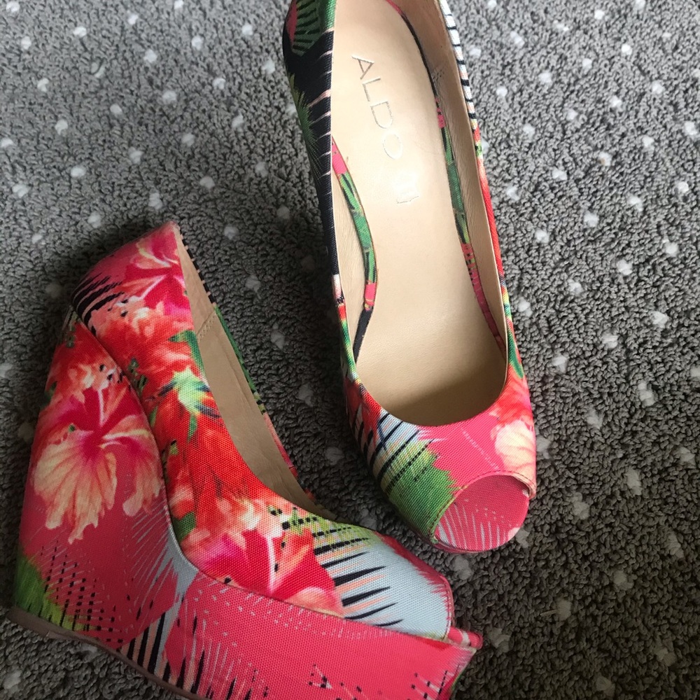 Aldo Wedges